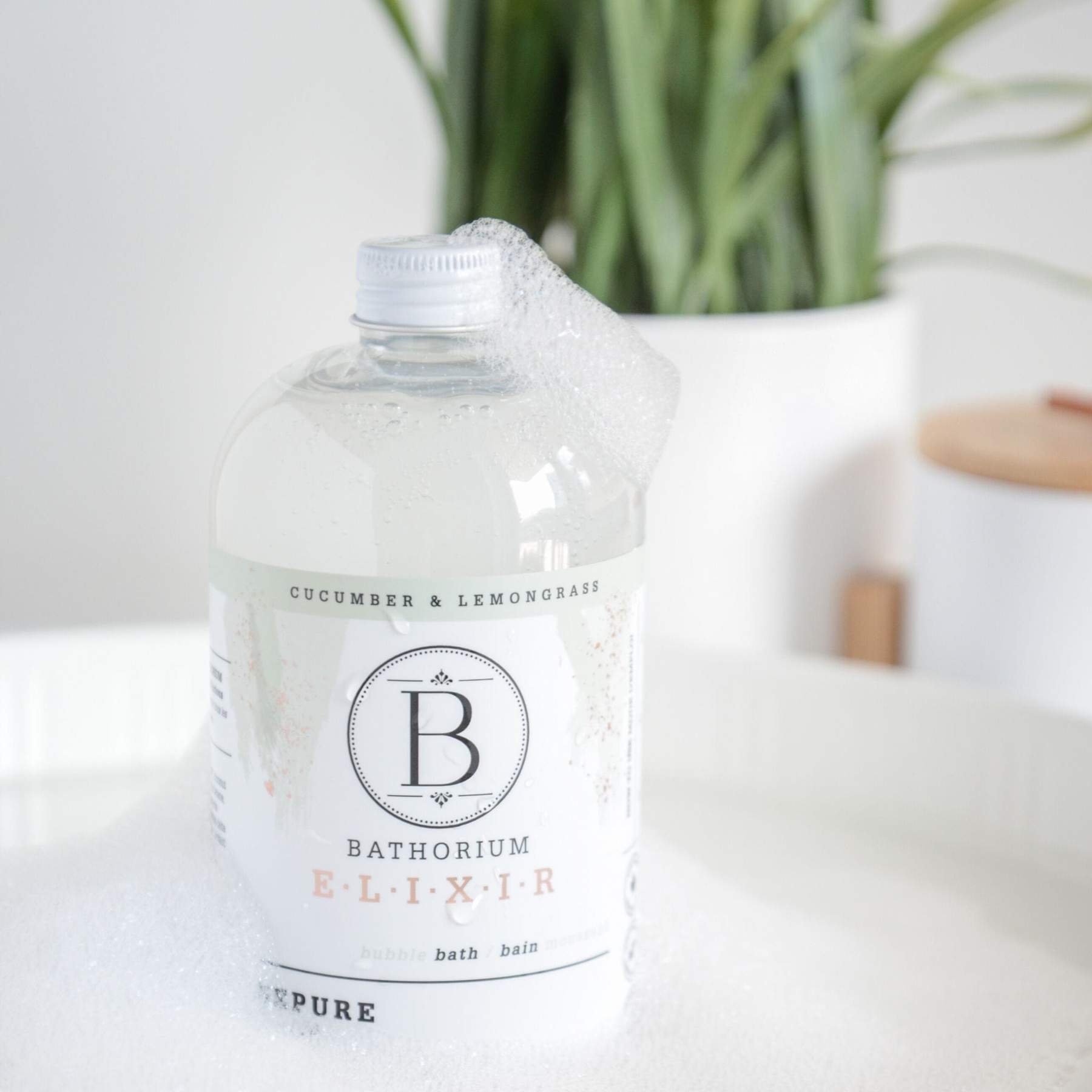 LEMONGRASS AND CUCUMBER INFUSED BUBBLE BATH OIL
